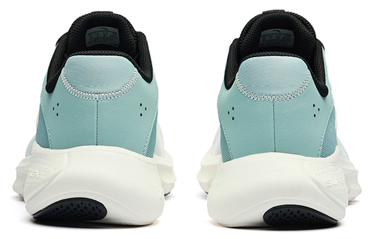 Purchase Anta安踏 跑步系列 輕便 低筒 跑步鞋 男款 白藍黑