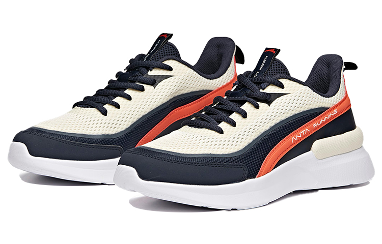 Order Anta Running Series Rendah 'Putih Hitam' 111945562R-4