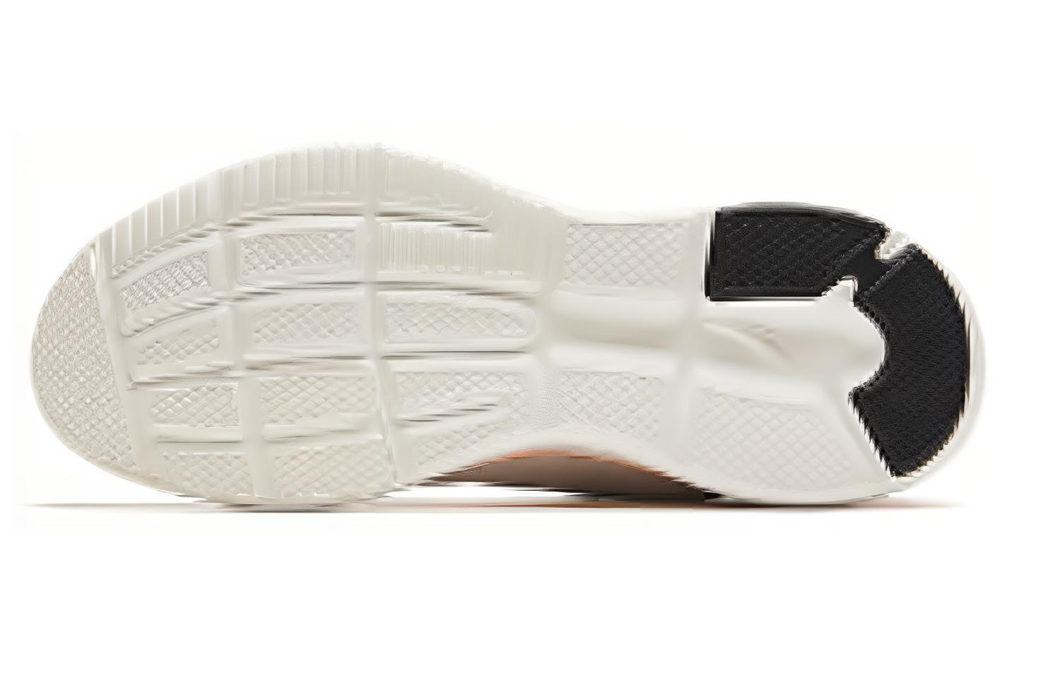 Purchase 安踏跑步系列低帮'白黑' 112415520-1