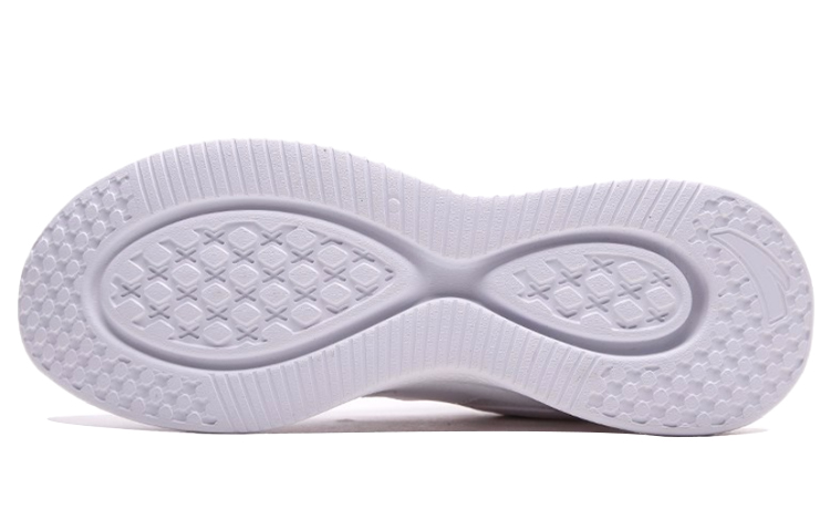 Purchase 安踏跑步系列輕便低幫跑步鞋男款白黑