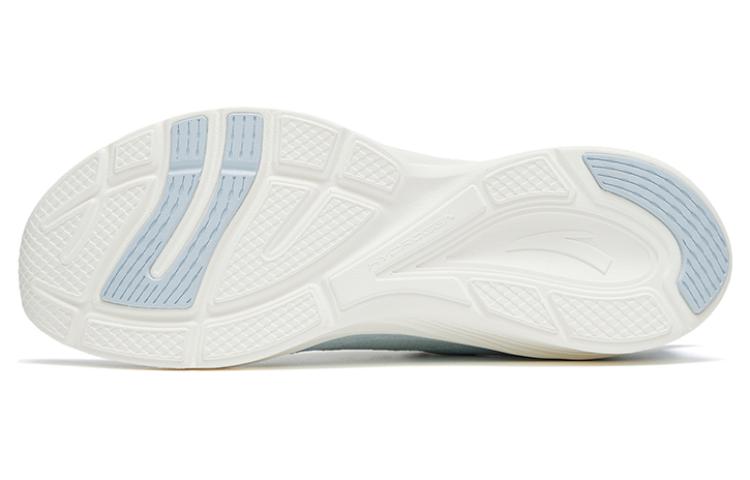 Purchase Anta安踏 跑步系列 防滑耐磨透氣 低筒 跑步鞋 白藍