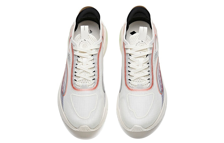 Lookbook Colección Anta Run 'Blanco Naranja Azul' 112125518-2