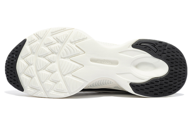 Anta Running Series Low 'Wormhole Technology Black and White' 圖 5