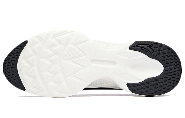 Anta Running Series Low 'Wormhole Technology White' 圖 5
