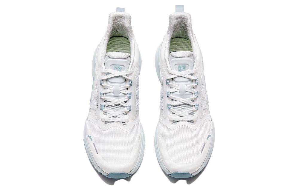 Lookbook 안타 러닝화 '화이트 블루' (Anta Running Series is implied) 112337789-2