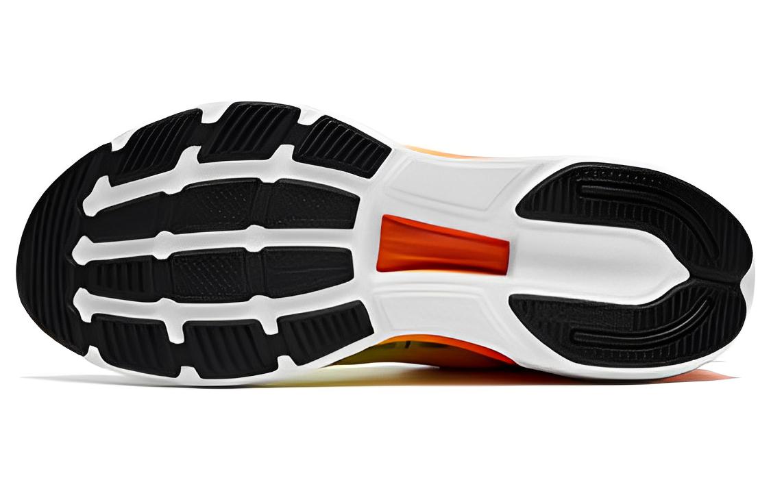 Shop Anta安踏 減震防滑 低幫 跑步鞋 男款 白黃橙