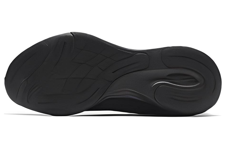 Shop 安踏 舒弹減震防滑耐磨 低幫 跑步鞋 男款 黑色