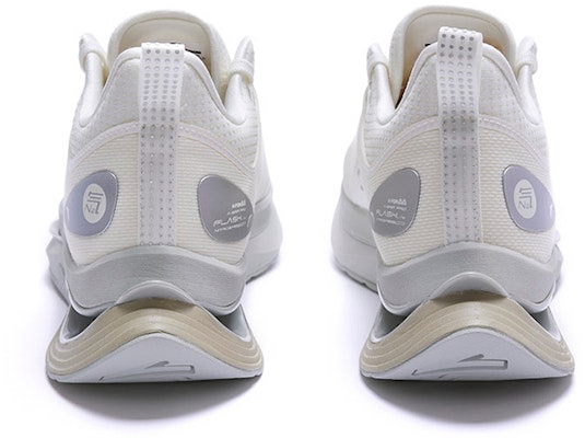 安踏跑步系列运动鞋氢气‘白灰’ 112215680A-3 Purchase 安踏跑步系列运动鞋氢气‘白灰’ 112215680A-3