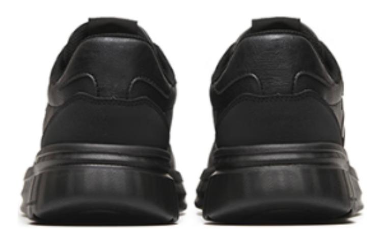 Shop Anta Shock-Absorbing Low-Top 'Black' 912248830-7