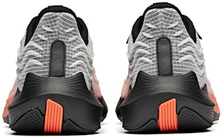 安踏毒刺1 減震防滑耐磨 低幫 跑步鞋 黑橙 Shop 安踏毒刺1 減震防滑耐磨 低幫 跑步鞋 黑橙