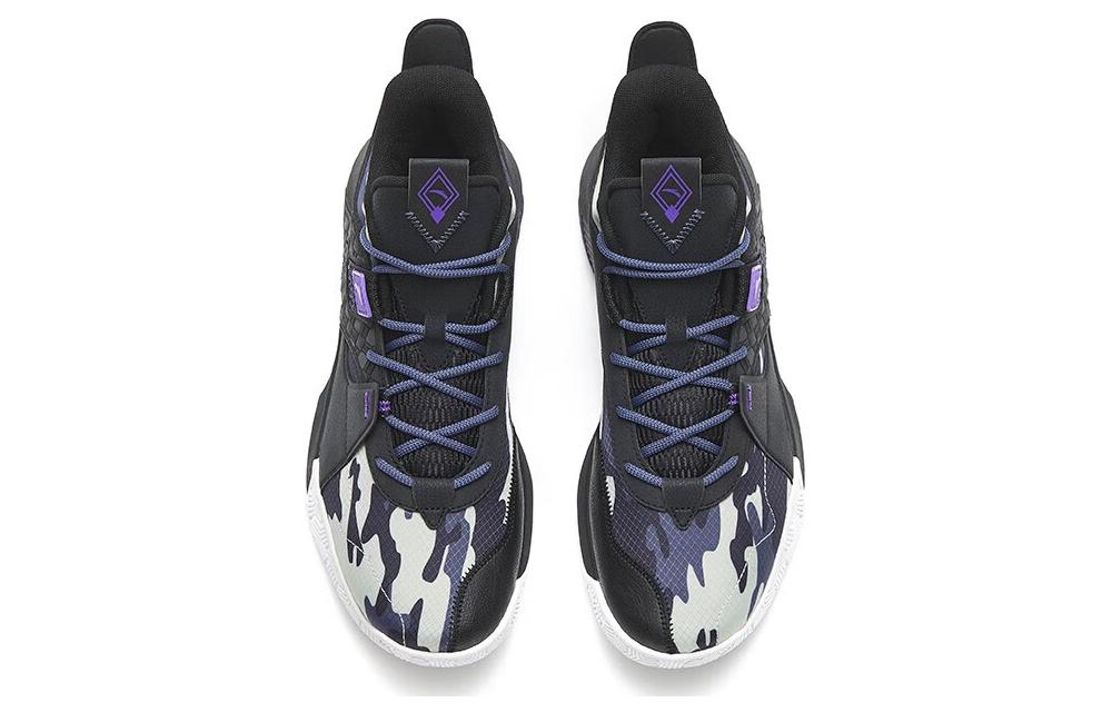 Lookbook 安踏Speedy 2 '黑紫' 112241610-6