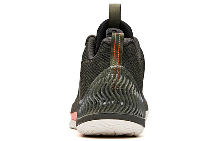 Shop Anta Shock The Game 2 'Carbon Green' 11841304-4