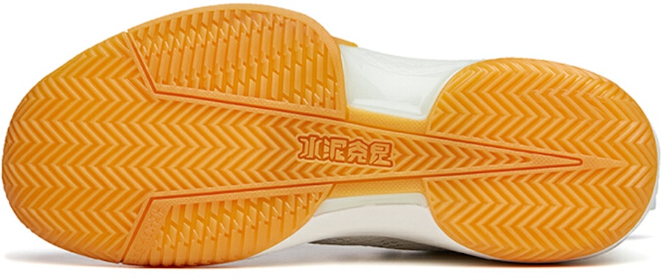 Anta Attack 3 'Blanco Gris Goma' 112131609-6 Purchase Anta Attack 3 'Blanco Gris Goma' 112131609-6