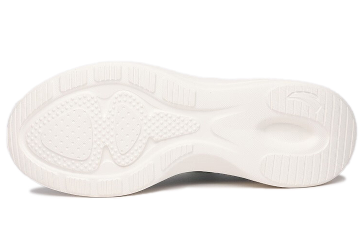 Lookbook 安踏 Shock The Game 低帮 '黑白' 112137715-4