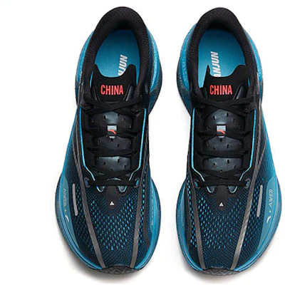 Anta安踏 駭浪 1 氮科技 專業長距離 耐磨減震防滑 低幫 跑步鞋 黑藍銀 Lookbook Anta安踏 駭浪 1 氮科技 專業長距離 耐磨減震防滑 低幫 跑步鞋 黑藍銀