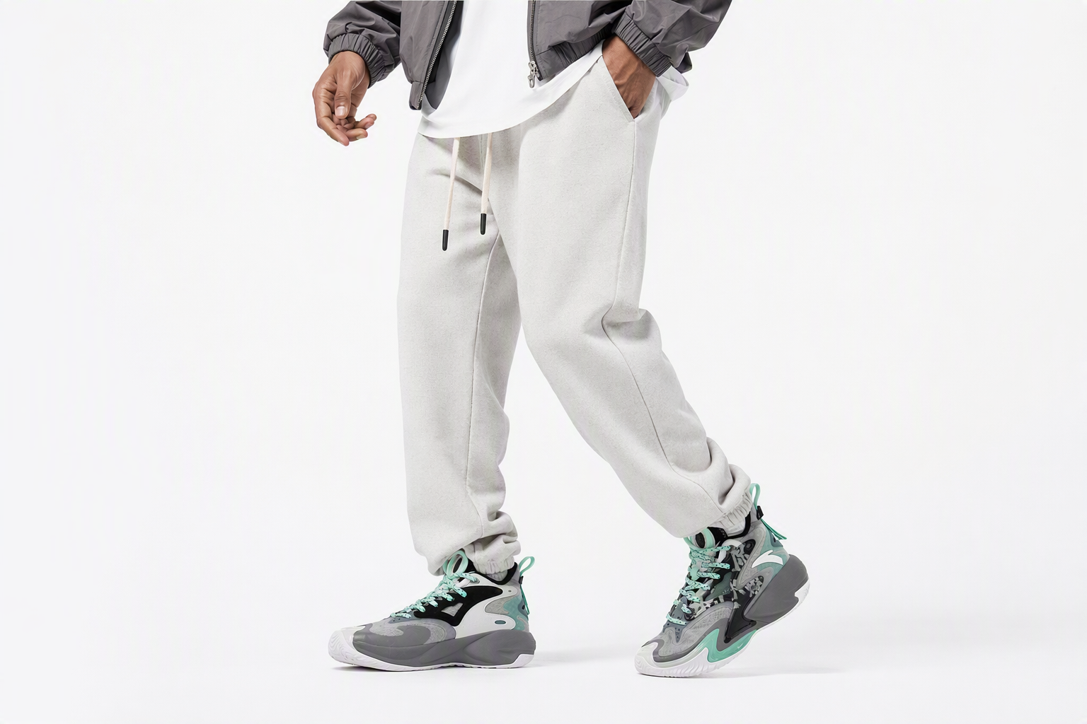 Order Anta Shock Wave 3 ''Grau Jade'' 112131601-5