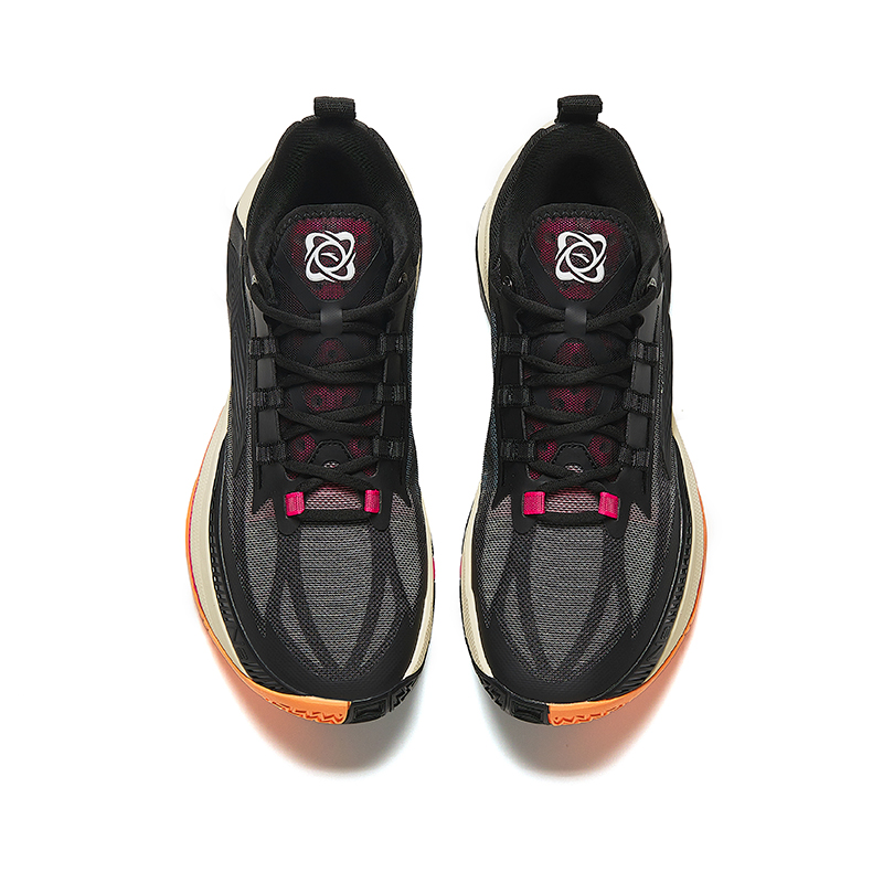 Lookbook 【10月31日20點 得物新品發售價519】 Anta安踏 瞬息1 花園 氮科技 減震防滑 低筒籃球鞋 男款 黑色