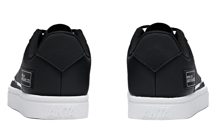 Shop Anta Skate Low 'Hitam Putih' 11938050-1