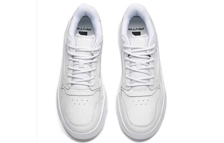 Shop Anta Kasut Skate Low 'Putih' 112148073-4