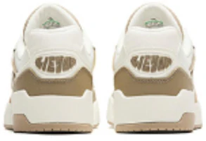 Shop Anta Skateboard Low ''Blanc Gris'' 112418017-5
