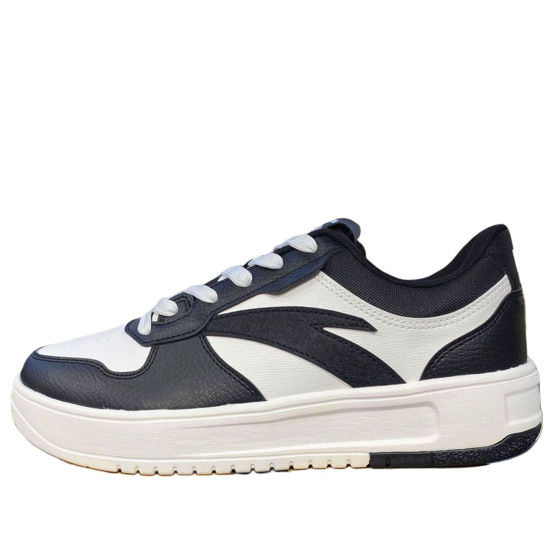 Anta Skateboarding Series Sneakers 'Black White'