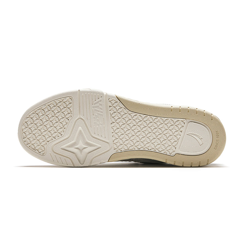 Purchase アンタ スケートボード シリーズ スニーカー 'グレー' 912418071-3