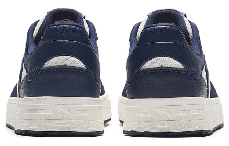 Shop 安踏 防滑減震 低筒 板鞋 男款 白藍