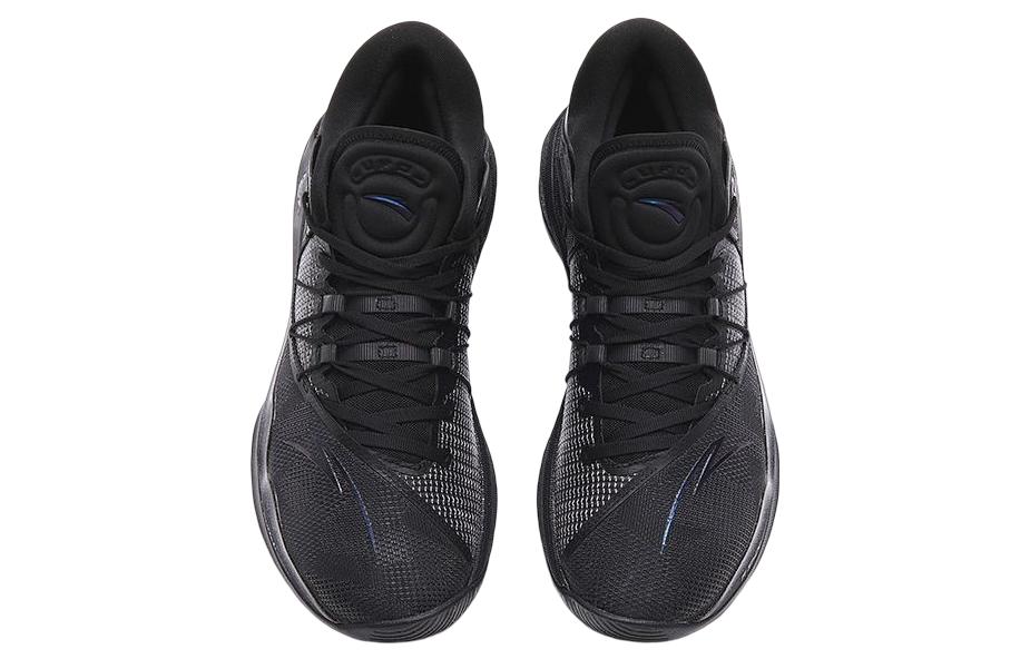 Lookbook 安踏 风之城1 '黑夜' 112311107-6