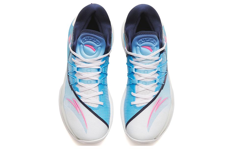 Lookbook 安踏Skyline 1 '蓝粉白' 112311107-2