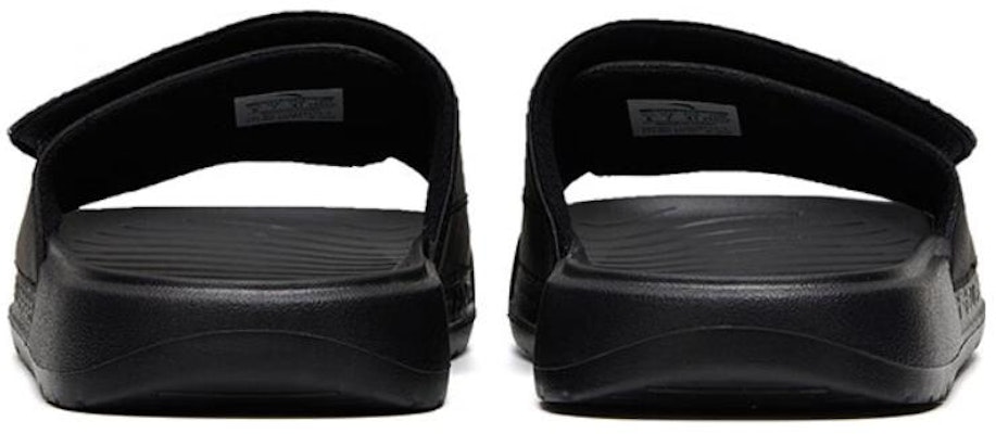 Anta安踏 防滑耐磨 運動拖鞋 男款 黑 Lookbook Anta安踏 防滑耐磨 運動拖鞋 男款 黑