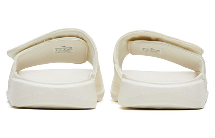 Shop Anta安踏 流行舒適 運動拖鞋 男款 白黃