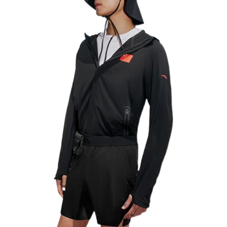 Shop 安踏SS22冠軍系列訓練連帽外套黑色印花設計 152250702-2