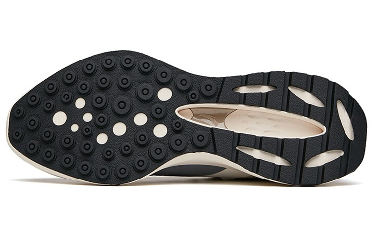 Purchase 安踏 星202 減震防滑耐磨 低筒 跑步鞋 灰色