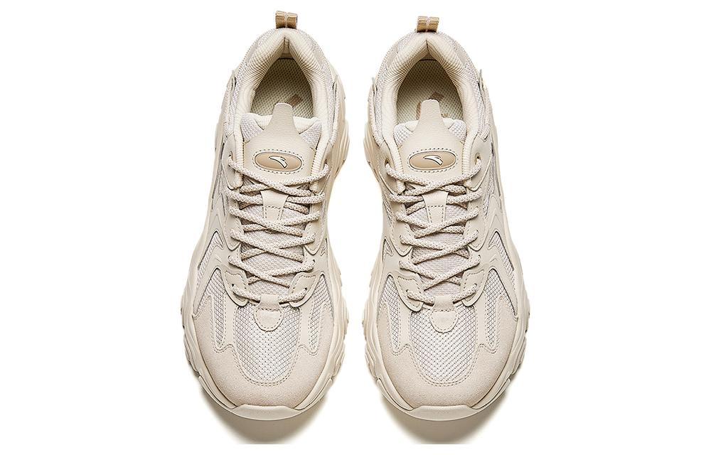 Lookbook 安踏 星海 防滑耐磨 透氣 低幫 生活休閒鞋 男款 米色