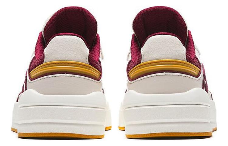 Lookbook Anta Street Fun Lite Low 'Putih Merah' 112338071-5