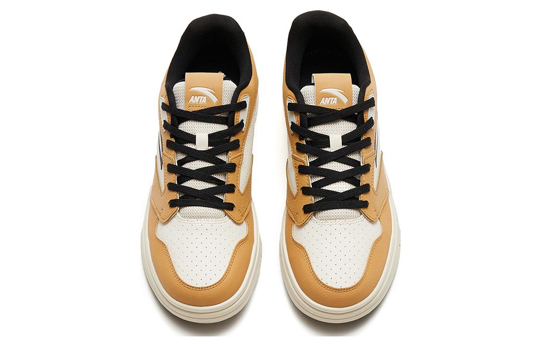 Lookbook Anta Street Fun Low 'Putih Kuning' Sneakers 912318016-5