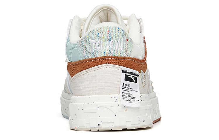 Shop Anta Street Play Low ''Grigio Bianco'' 112218050S-1