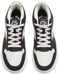 安踏 街顽 防滑耐磨輕便 低幫 板鞋 黑白 Lookbook 安踏 街顽 防滑耐磨輕便 低幫 板鞋 黑白