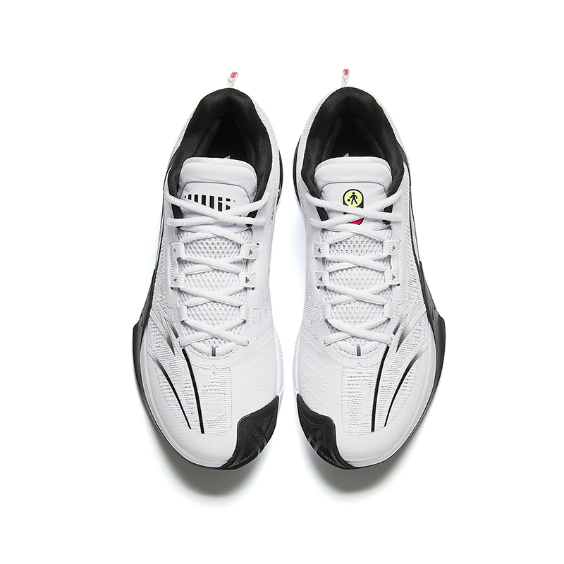 Lookbook 安踏横扫5代低帮‘斑马水泥大师’ 112331608-4