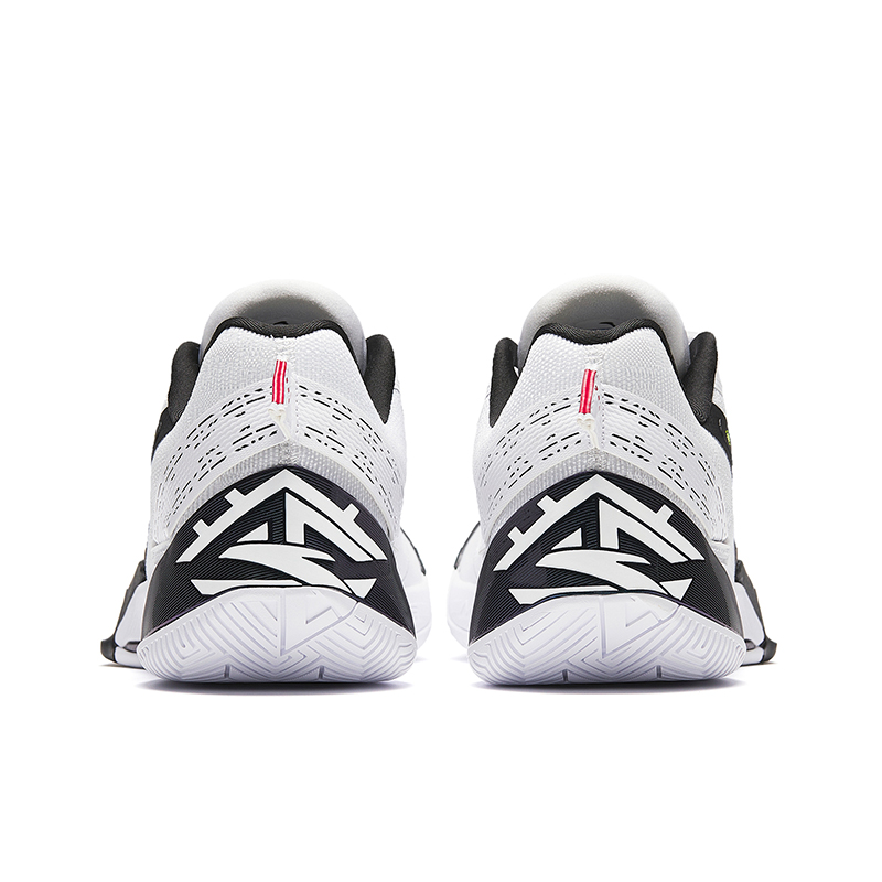 Shop 安踏横扫5代低帮‘斑马水泥大师’ 112331608-4