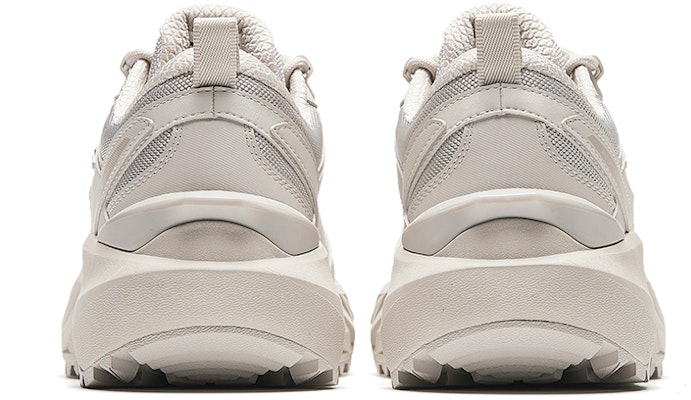 Anta安踏 探川 運動 減震耐磨 低筒 跑步鞋 男款 乳白色 Shop Anta安踏 探川 運動 減震耐磨 低筒 跑步鞋 男款 乳白色