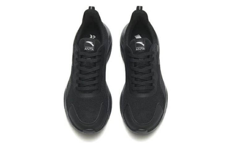 Shop Anta The Cloud 'Hitam' 912245526-4