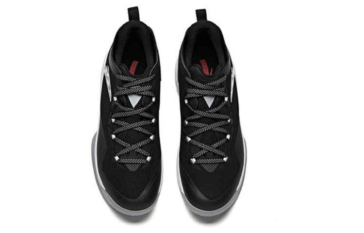 Shop 安踏 The Shield "黑白配色" 912121102S-2