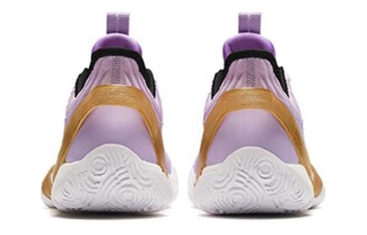 Shop 安踏 三分雨1代 新年 减震耐磨 低筒 籃球鞋 男款 紫色