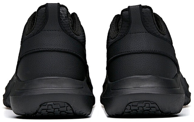 Anta Training Low 'Hitam Polos' 112117786-13 Shop Anta Training Low 'Hitam Polos' 112117786-13