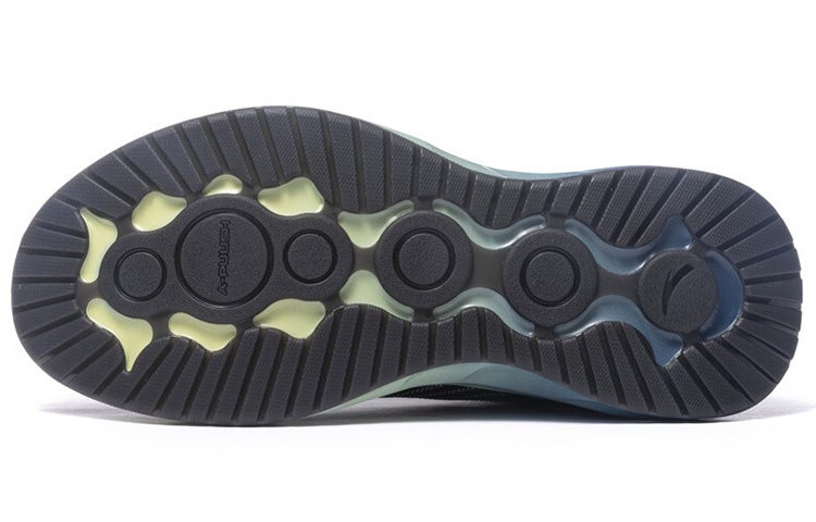 Shop Anta Siri Latihan 'Hitam Hijau' 112147730-4