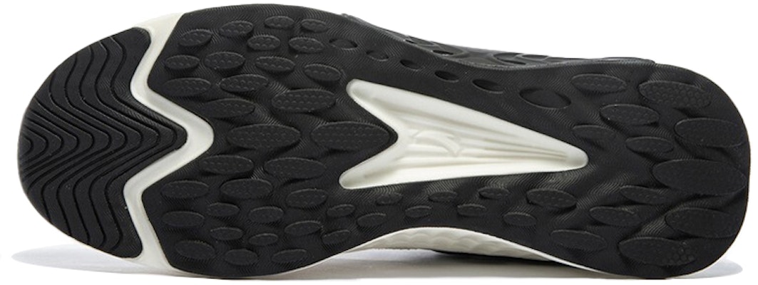 Anta Training Series Sneakers 'White Black' 112047786-5 Purchase Anta Training Series Sneakers 'White Black' 112047786-5