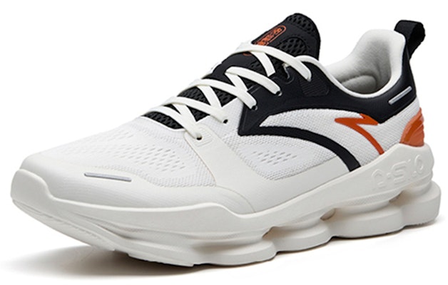 Anta Sepatu Seri Training 'Hitam Putih' 112237720-4 Lookbook Anta Sepatu Seri Training 'Hitam Putih' 112237720-4