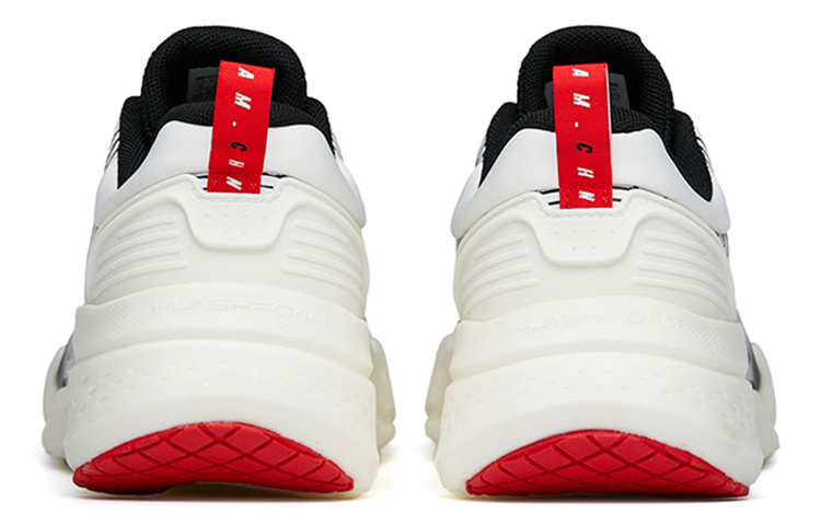 Shop Anta Seri Latihan 'Putih Hitam' 112217785-2