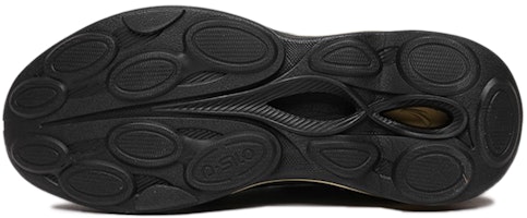 Anta Training Series Rendah 'Hitam Emas' 112147722-7 Shop Anta Training Series Rendah 'Hitam Emas' 112147722-7